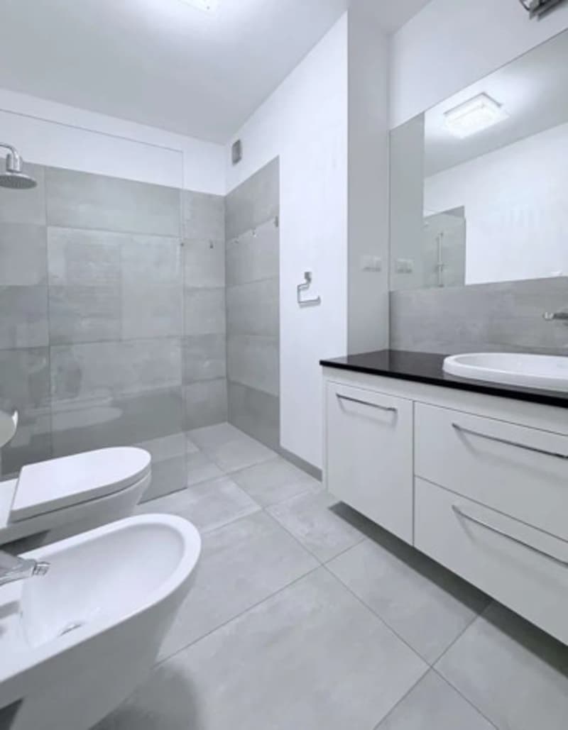 Bright 2.5-Room Apartment with Balcony & Garage in Chur – Available Immediately (14)