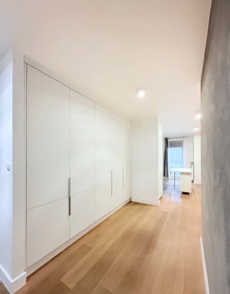 Bright 2.5-Room Apartment with Balcony & Garage in Chur – Available Immediately (9)