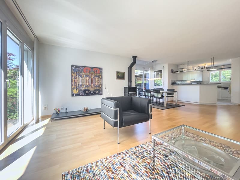 GEPFLEGTES 4.5 ZIMMER DOPPELEINFAMILIENHAUS IN MAGDEN (3)