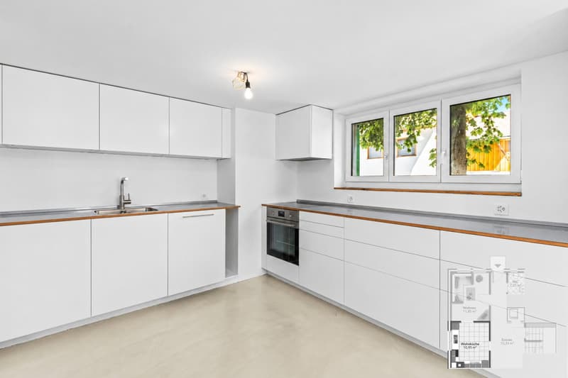 Erstbezug mit Hausgefühl, sanierte 3.5 Zimmer Maisonettewohnung mit Sitzplatz (3)