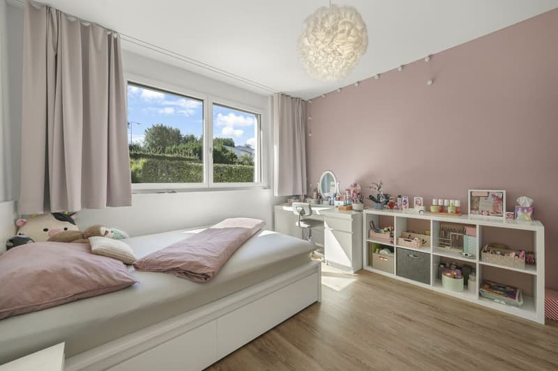 Selten in Tübach - 4.5 Zimmer-Whg. mit 220m² Garten, privater Waschküche & Bodenseeblick (6)