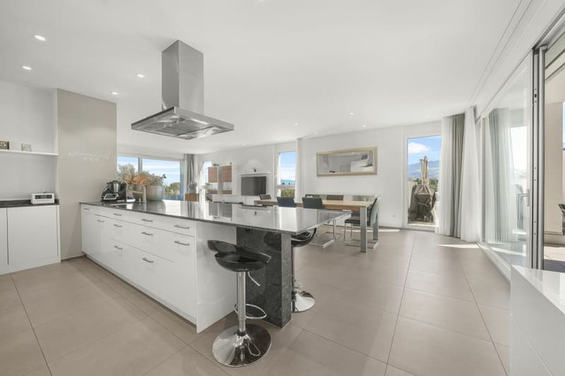 Selten in Tübach - 4.5 Zimmer-Whg. mit 220m² Garten, privater Waschküche & Bodenseeblick (9)