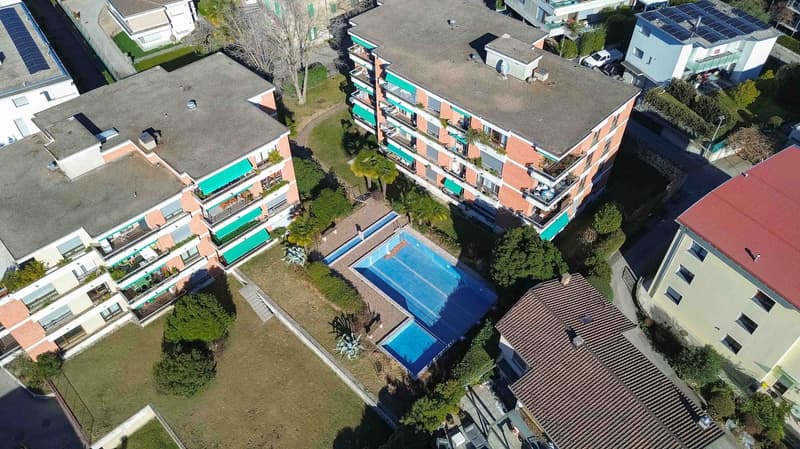 Spazioso 4.5 locali a Massagno in residenza con piscina condominiale (7)