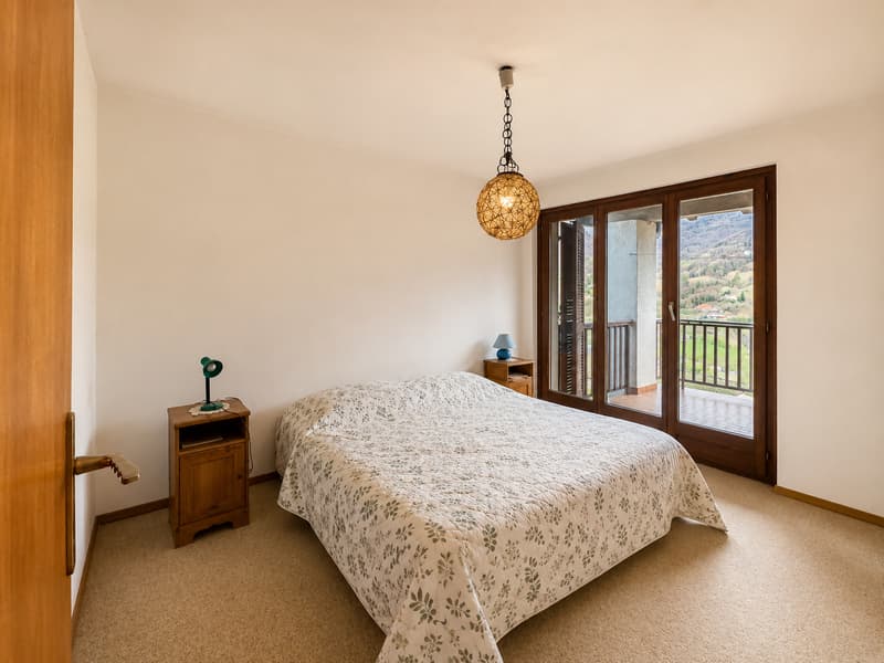 Casa gemella con giardino in vendita ad Arogno (5)