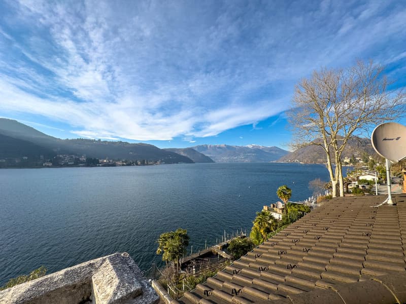 Affascinante villa d’epoca fronte lago a Morcote (9)