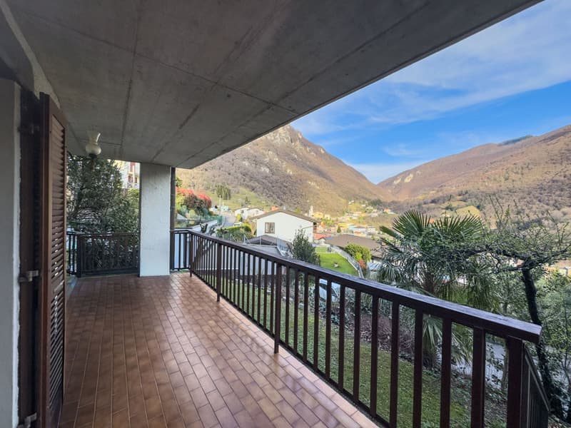 Casa gemella con giardino in vendita ad Arogno (8)
