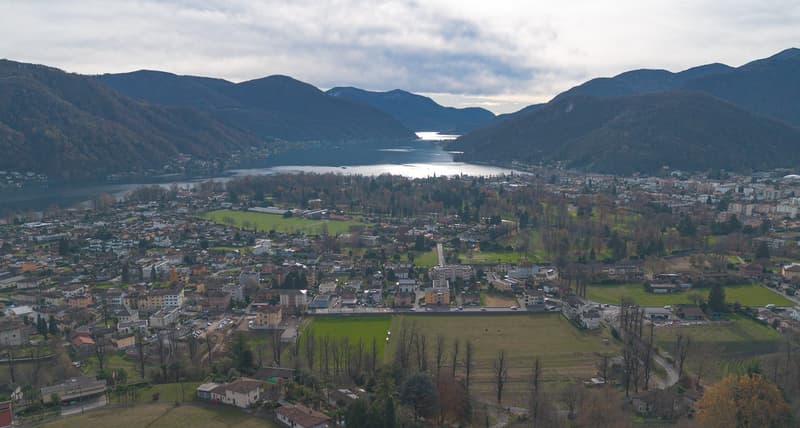 Terreno edificabile vista lago con licenza a Neggio (3)