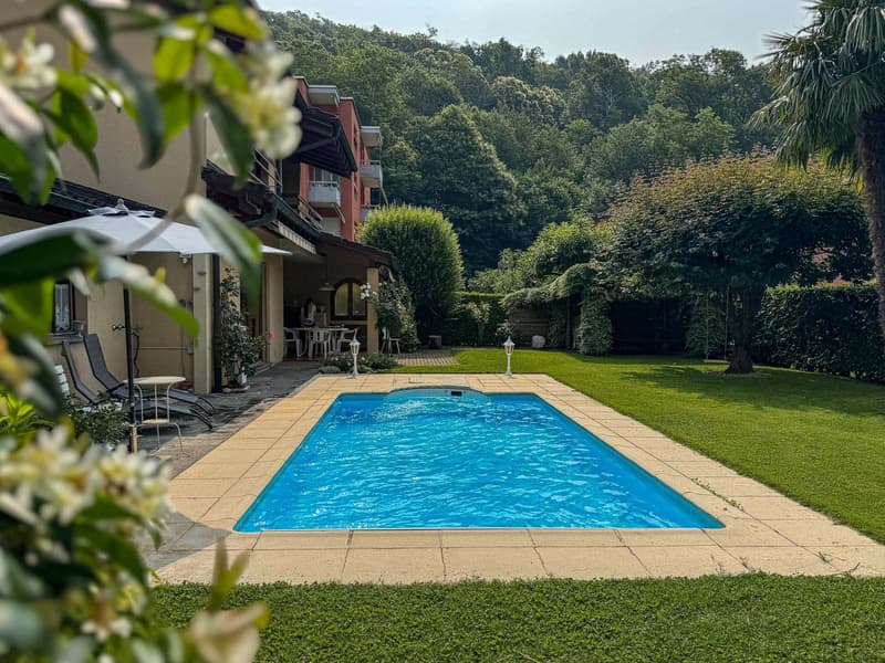 Casa con piscina a Lamone (9)