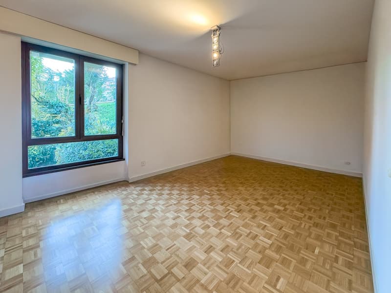 Appartamento 4.5 locali con scorcio sul lago a Paradiso (3)