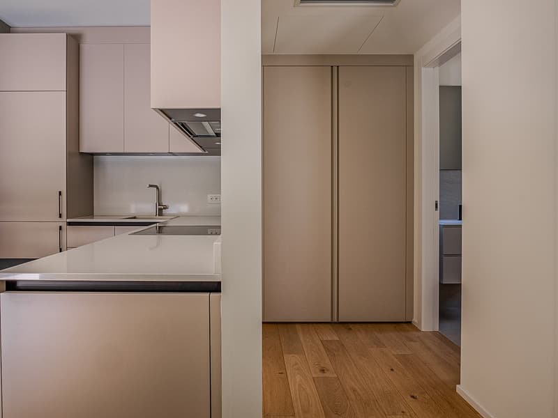 Moderno appartamento di 2,5 locali a Chiasso (4)