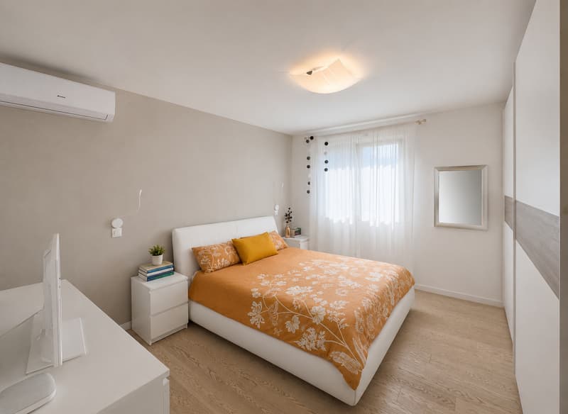 Casa bifamiliare con grande giardino a Morbio Inferiore (4)