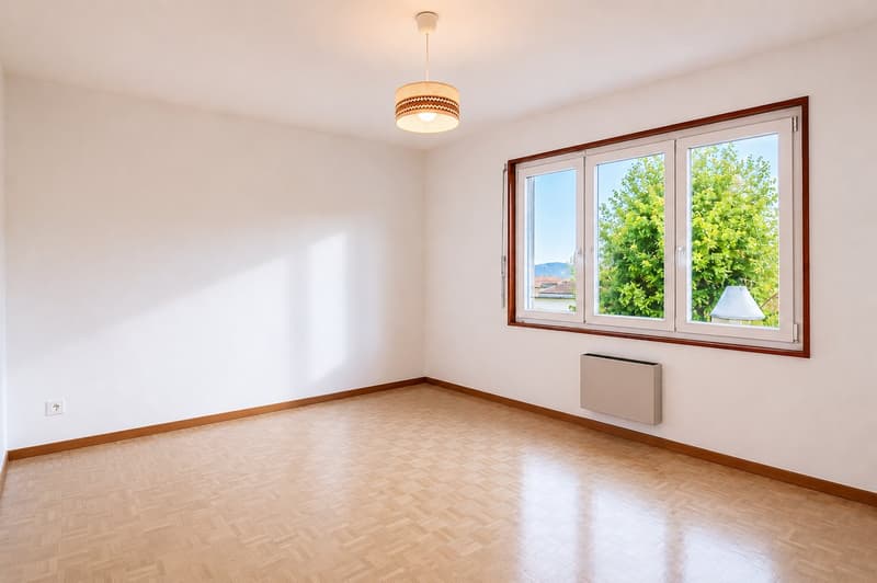 Casa unifamiliare con giardino a Morbio Superiore (5)