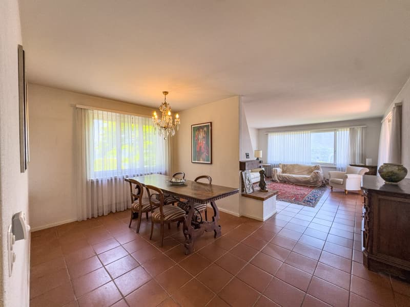 Villa con giardino e vista aperta sul golfo di Lugano a Carona (7)