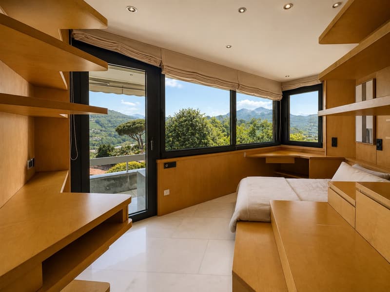 Villa con giardino e piscina a Collina d’Oro (6)
