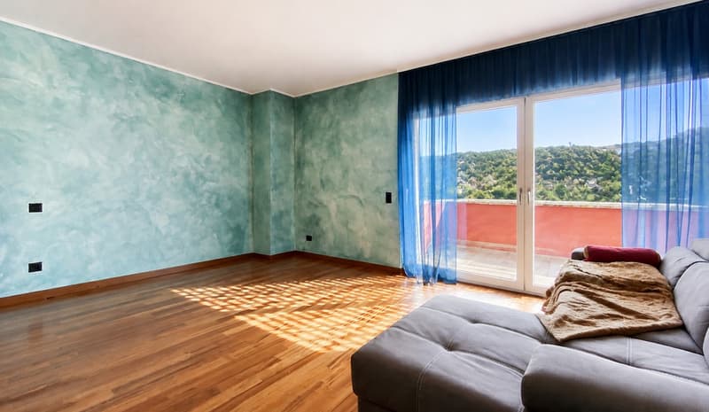 Casa unifamiliare con giardino e piscina (4)