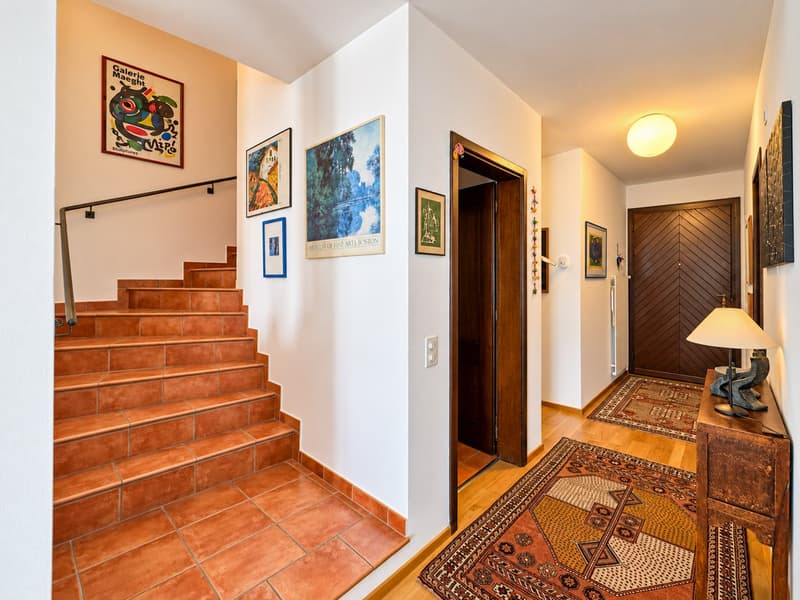 Casa contigua con terrazza e giardino a Gravesano (6)