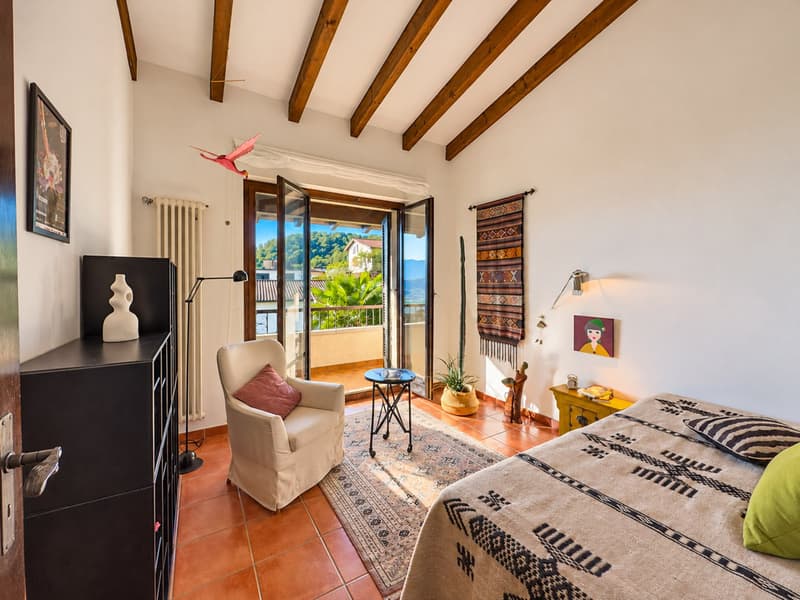 Casa contigua con terrazza e giardino a Gravesano (10)