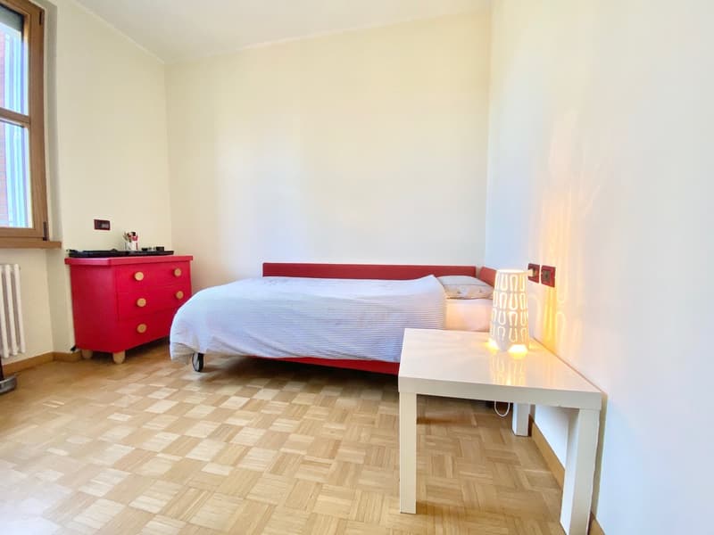 Schlafzimmer III