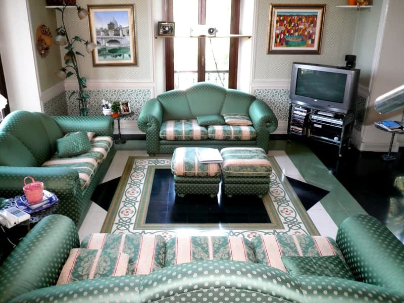 Villa de luxe dans un quartier résidentiel très demandé avec piscine, grand terrain et vue mer de rêve (9)