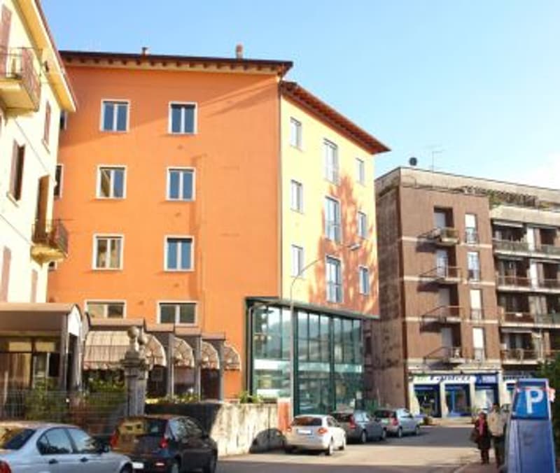 Langzeitmiete! Komplett renovierte 2-Zi.Whg. im Zentrum von Laveno, nur 2 Schritte vom See entfernt (10)