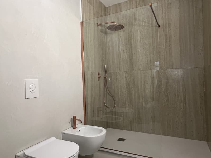 Appartement de luxe dans un palazzo complètement rénové au centre avec piscine, dans un emplacement calme et ensoleillé (11)