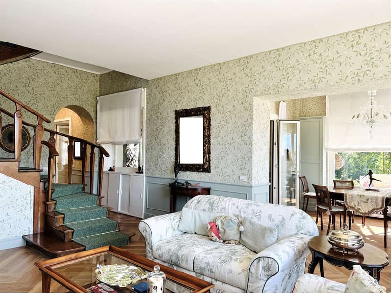Spettacolare villa con ampio terreno, piscina, dependance e stupenda v (5)