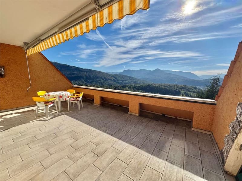 Appartamento bilocale all'ultimo piano con ampia terrazza e vista mozz (10)