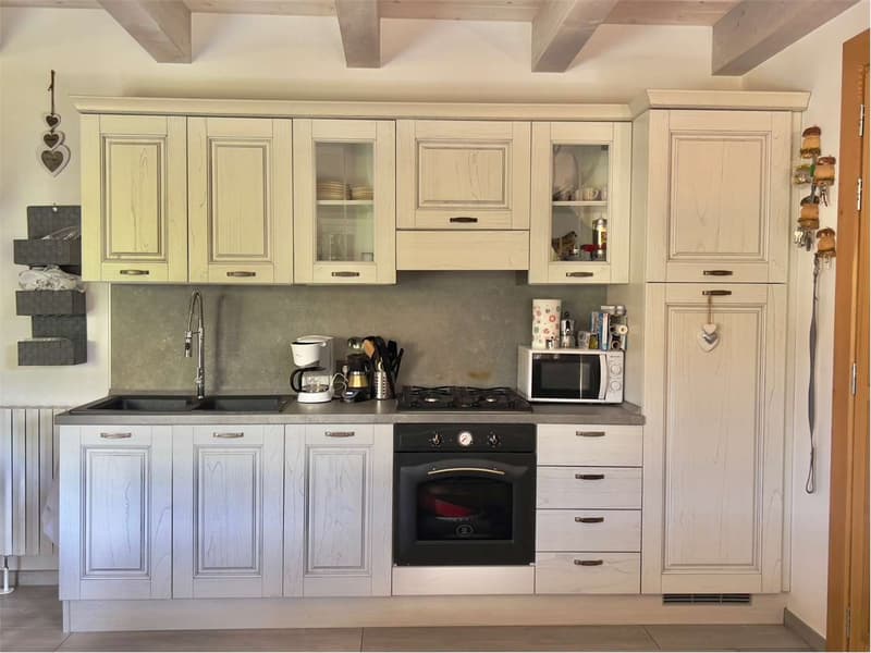 Moderna chalet bifamiliare di alta qualità in posizione tranquilla e s (8)