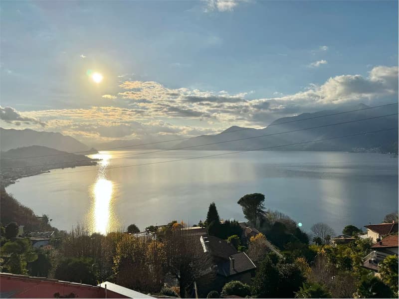 Curato appartamento bilocale con terrazza e con splendida vista lago i (10)