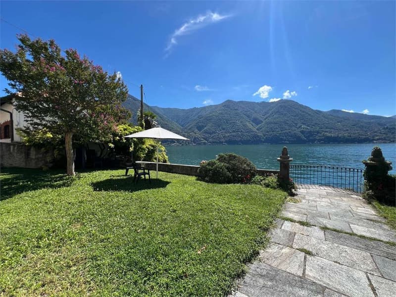 DIRETTAMENTE SUL LAGO! Appartamento in posizione soleggiata con garage (10)