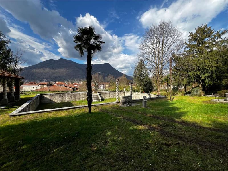 Piccola casa unifamiliare indipendente nel centro di Cuvio con ampio t (10)