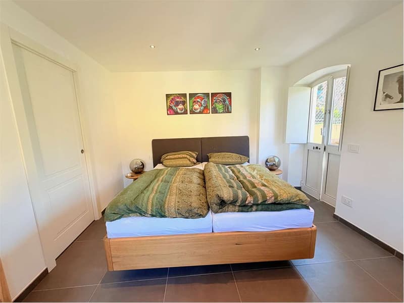 Appartamento con giardino, completamente ristrutturato, con vista bell (11)
