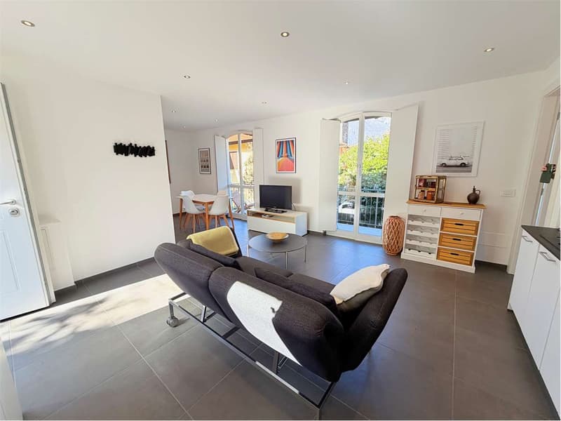 Appartamento con giardino, completamente ristrutturato, con vista bell (2)