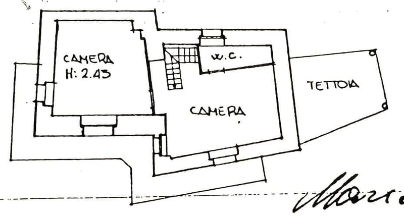 Casa indipendente da ammodernare in una posizione tranquilla e soleggi (9)