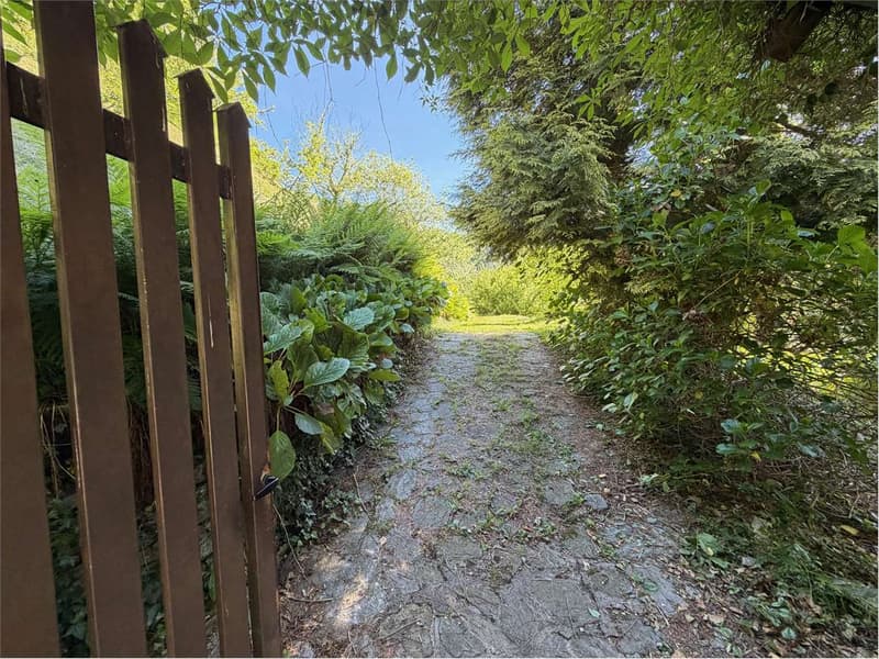 Curata casa di campagna in una posizione soleggiata e riservata con sp (2)