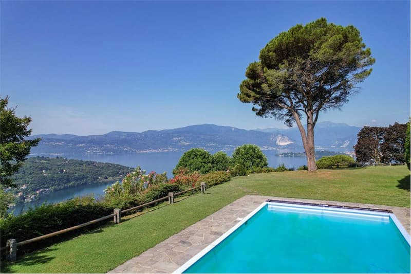 Villa in affitto in posizione tranquilla e vicina al centro cittadino (11)
