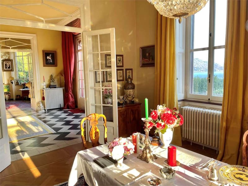 Villa esclusiva con parco privato e spettacolare vista panoramica sul (9)