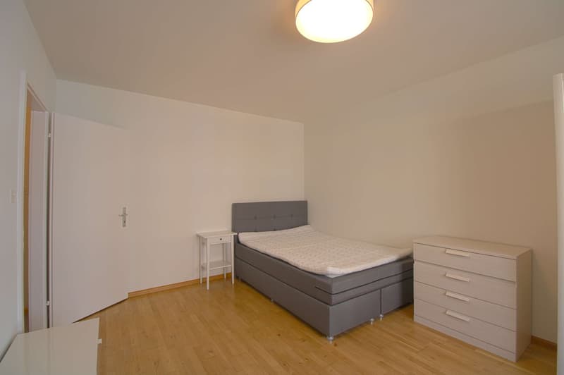 Modern eingerichtetes Studio in Basel (4)