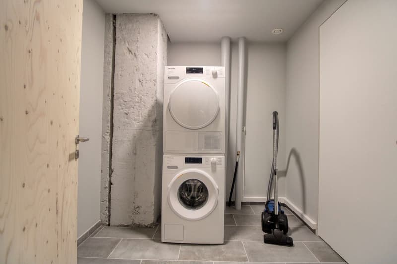 Coliving Moderne Alliant Intimité, Travail et Vie Partagée à Renens (42)