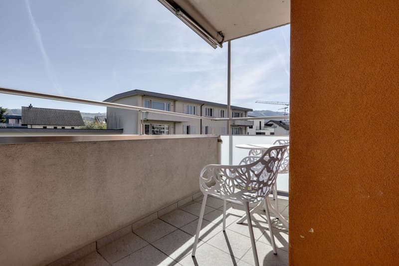 Modernes Coliving zwischen See, Stadt und Karriere in Baar (10)