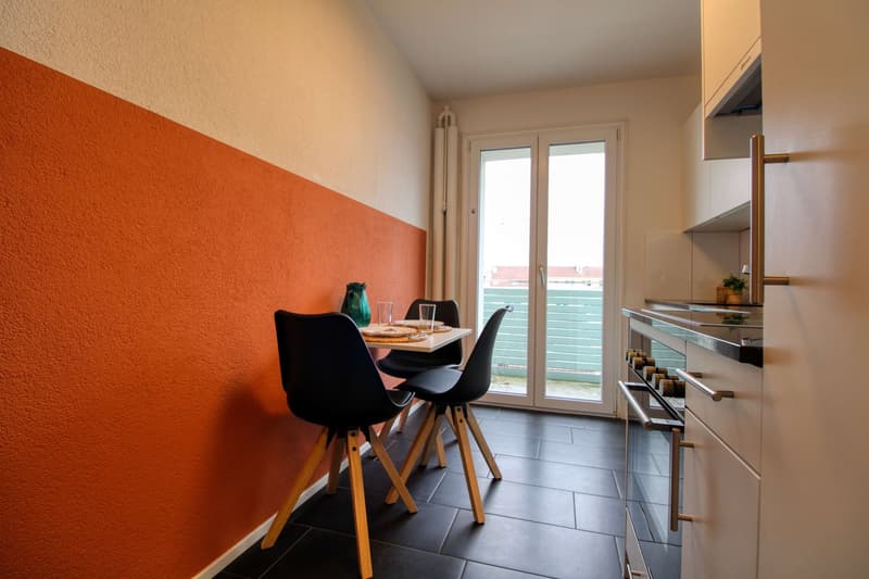 Möbliertes Zimmer in modernisierter Wohnung an top Lage (28)