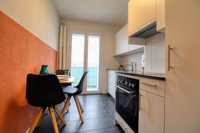 Möbliertes Zimmer in modernisierter Wohnung an top Lage (27)