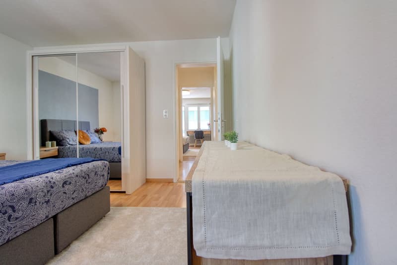 Möbliertes Zimmer in modernisierter Wohnung an top Lage (4)