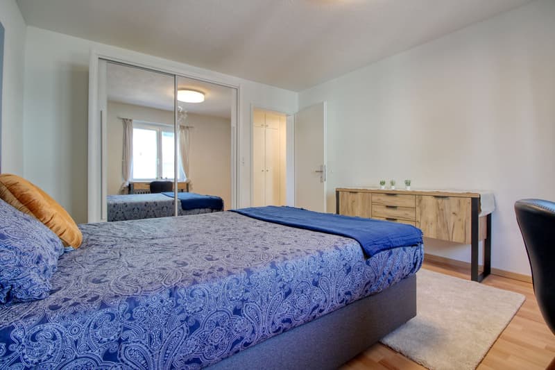 Möbliertes Zimmer in modernisierter Wohnung an top Lage (8)