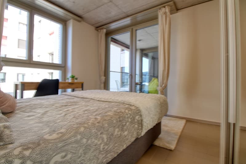 Furnished room in modernised apartment in a top location (4)
