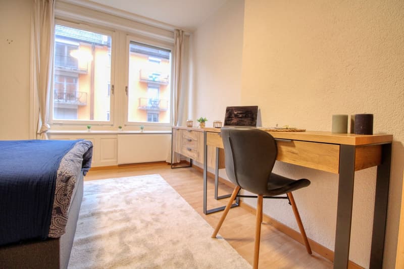 Eine moderne Coliving-Wohnung im lebhaften Wiedikon in Zürich (5)