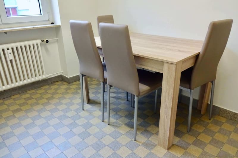 Möbliertes Zimmer an ruhiger Lage (9)