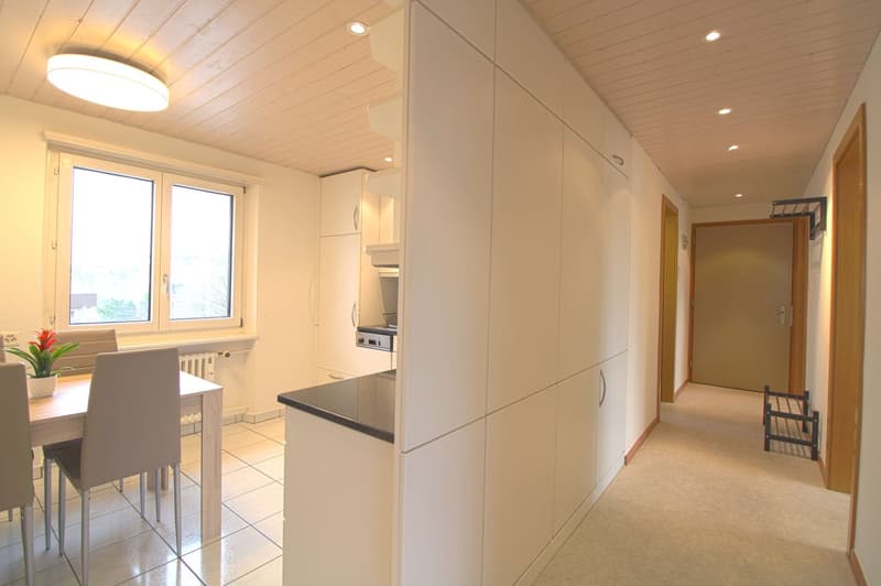 Furnished room in modernised apartment in a top location (5)
