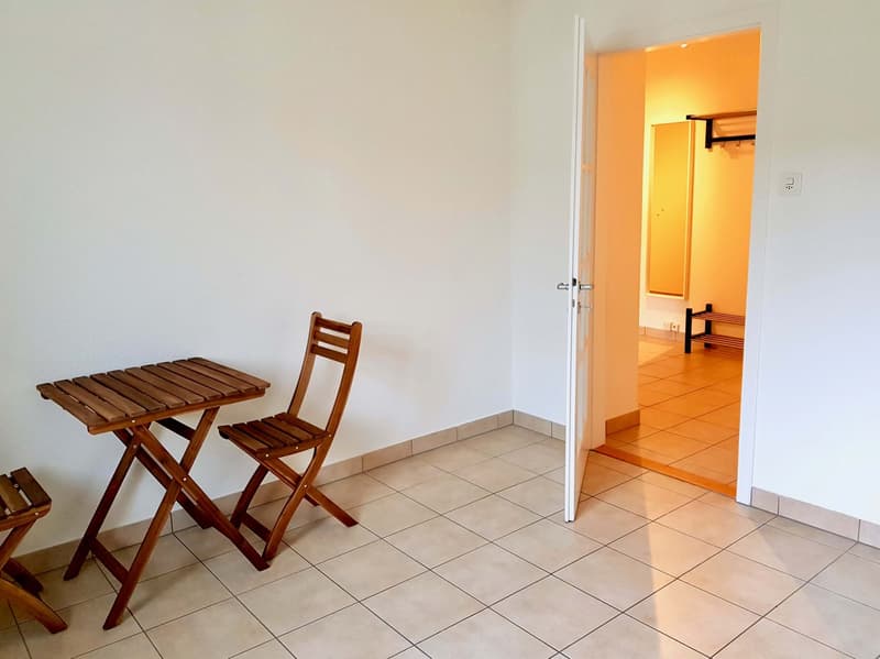 Your Next Chapter Starts Here - Furnished Room in a Top Location (7)