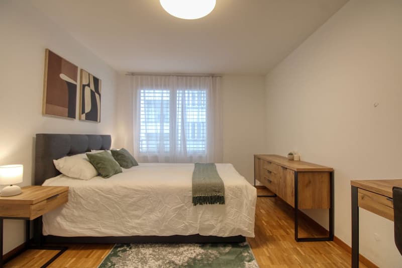 Cozy Single Room with Balcony in Champel, Genève (4)